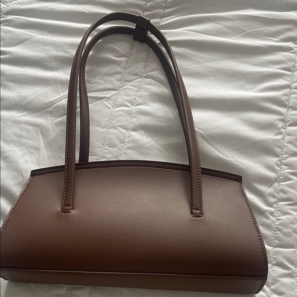 Freja Elegant Brown Shoulder Bag - Picture 3 of 3